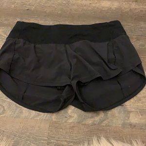 Black lulu shorts